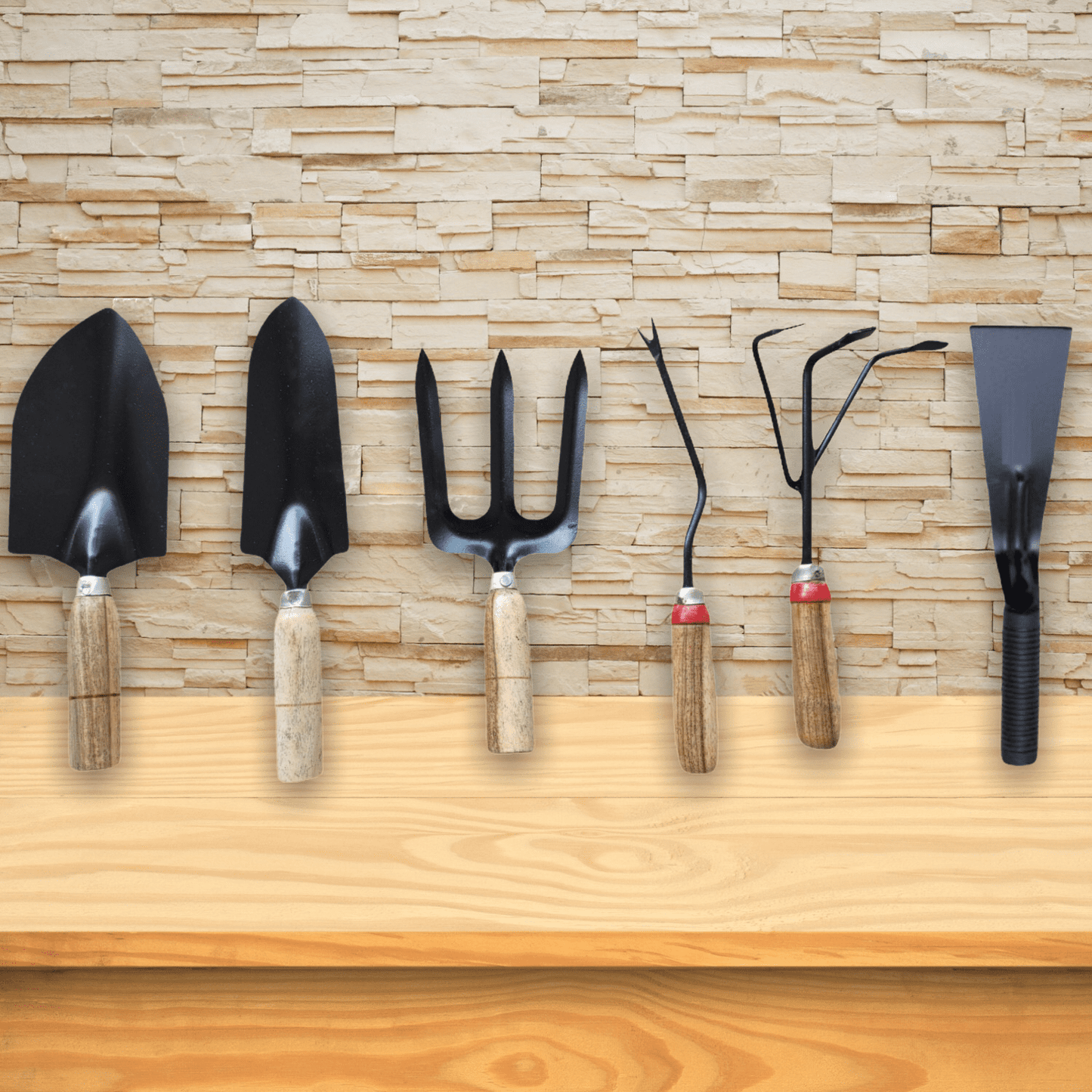 Gardening Tools - Set of 6 - Wooden Handle